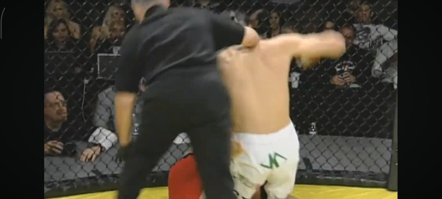 King of the Cage Revolution Vol 1 DVD MMA Combat Cage Fight Tournoi Arts Martiaux Version Française