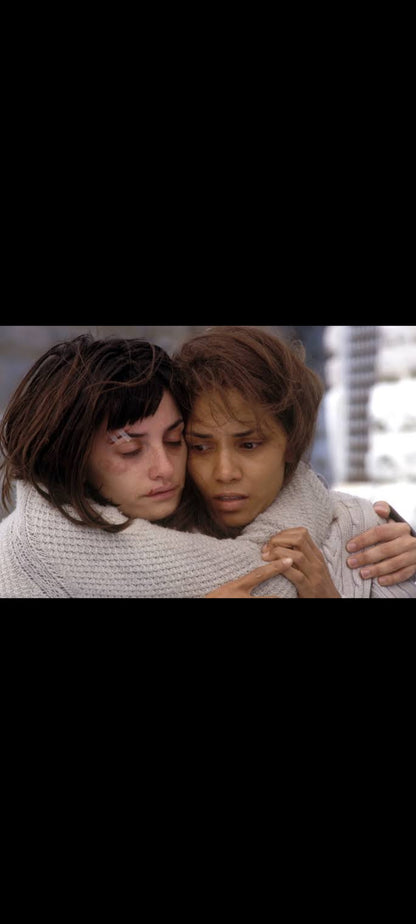 Gothika – DVD | Halle Berry • Robert Downey Jr. • Penélope Cruz | Mathieu Kassovitz | Columbia Pictures