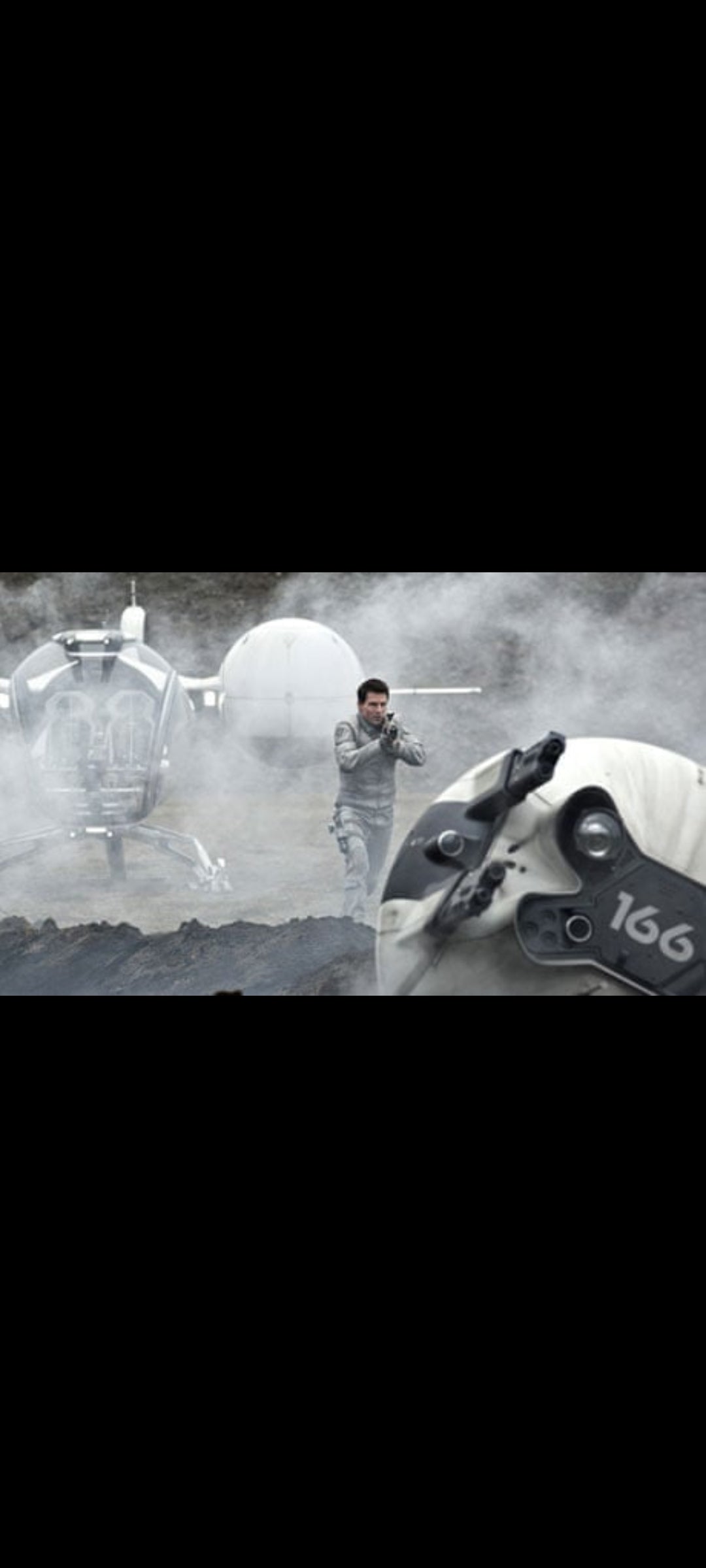 Oblivion – Universal DVD – Tom Cruise & Morgan Freeman