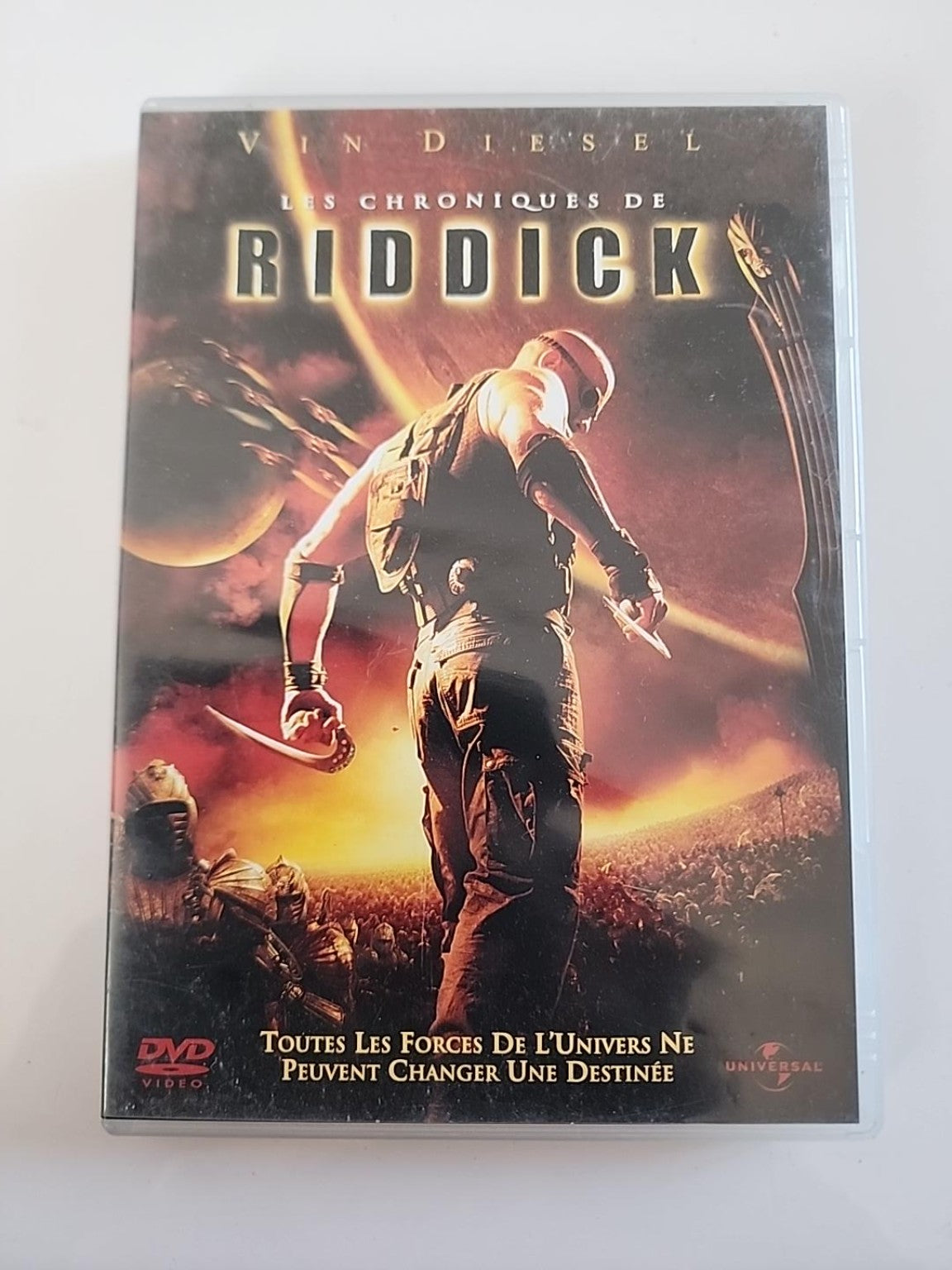 Les Chroniques de Riddick DVD Vin Diesel – face avant