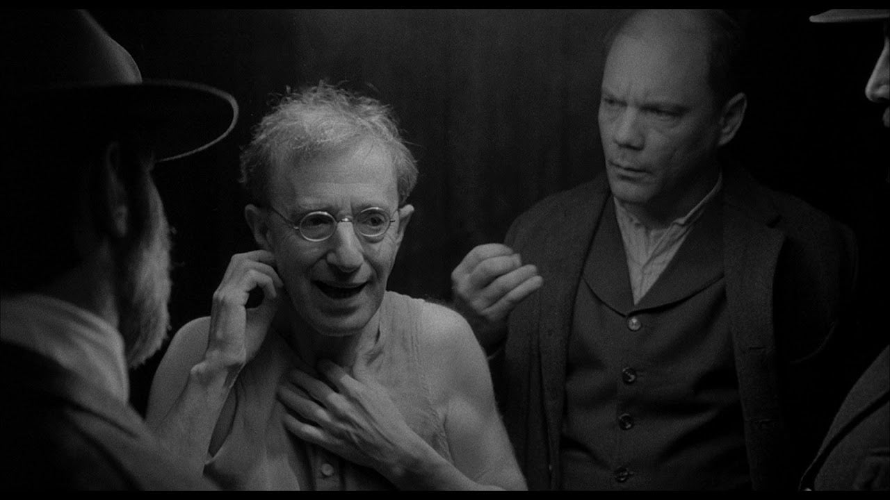 Ombres et Brouillard – DVD – Woody Allen – Film Noir et Blanc – Édition Le Figaro