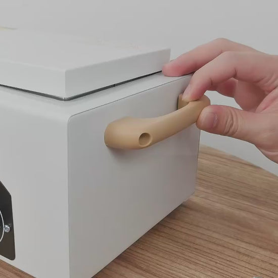 Démonstration du stérilisateur à chaleur sèche 2 L avec minuterie.