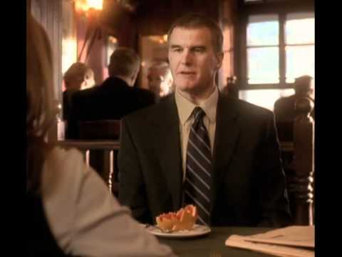 The Skulls III (2004), J. Miles Dale et Clare Kramer — courte bande-annonce officielle anglaise, Rotten Tomatoes Classic Trailers.