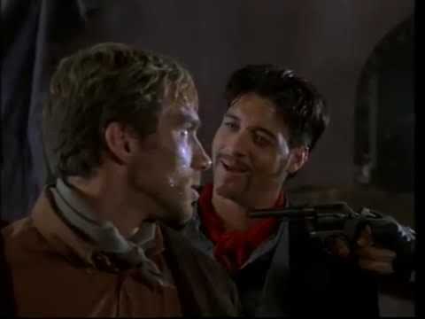 Cold Harvest / Le Virus (1999), Gary Daniels et Bryan Genesse — bande-annonce originale, archive Ultimate Action Movie Club (2 min 12).
