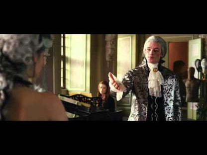 Bleu Saphir / Saphirblau (2014) — bande-annonce officielle VF, CondorOfficial, 54 secondes. Deuxième film de la saga des Veilleurs du Temps, suite de Rouge Rubis.