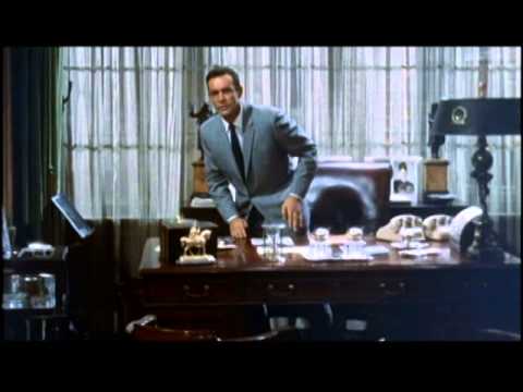 Bande-annonce officielle de Pas de printemps pour Marnie / Marnie (1964), Alfred Hitchcock, Tippi Hedren et Sean Connery — anglais, universalmoviesuk