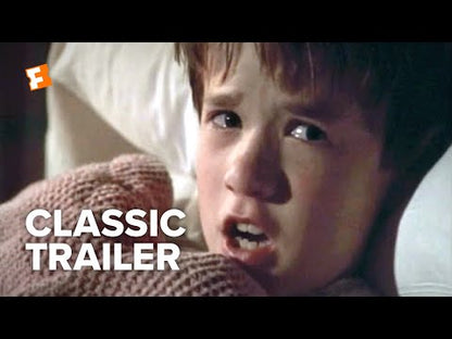 The Sixth Sense / Sixième Sens (1999) — bande-annonce en anglais, Rotten Tomatoes Classic Trailers. M. Night Shyamalan, Bruce Willis et Haley Joel Osment.