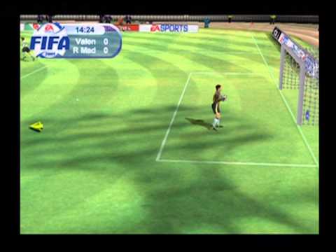 Démo FIFA 2001 extraite du disque PBPX-95204, code confirmé sur la photo originale.