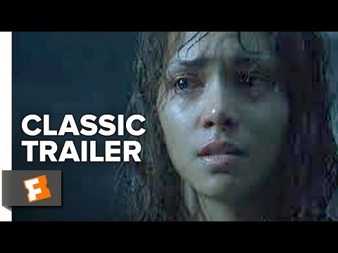 Gothika — bande-annonce du film avec Halle Berry et Robert Downey Jr., en anglais, Rotten Tomatoes Classic Trailers.