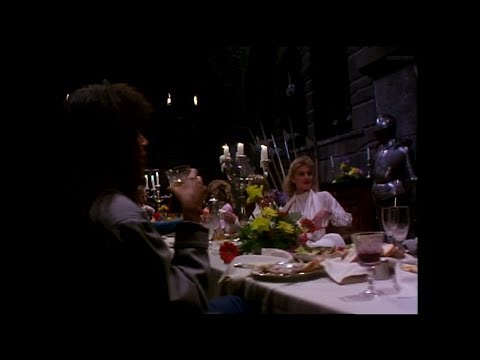 Bande-annonce VF de Hurlements V : La Renaissance / Howling V: The Rebirth (1989), reconstruction de la bande-annonce originale par Otto Rivers.