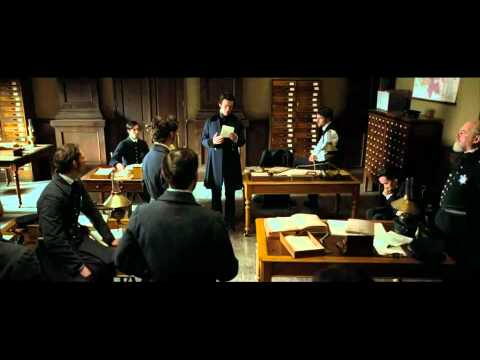 L’Ombre du Mal / The Raven (2012), James McTeigue, John Cusack et Luke Evans : courte bande-annonce officielle française Universal Pictures France.
