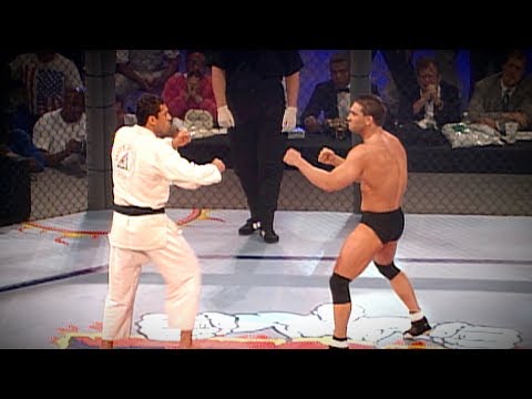 Combat officiel complet Royce Gracie contre Ken Shamrock 2 à UFC 5: Return of the Beast (1995), avec introduction — anglais, chaîne UFC, 45 min 37 ; vidéo longue, pas une bande-annonce