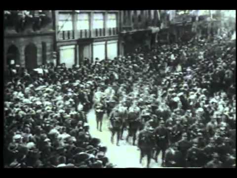 Unsolved Mysteries of World War II — aperçu en anglais du programme inclus « The Riddle of Rudolf Hess », première partie de 8 min 23, archive YouTube