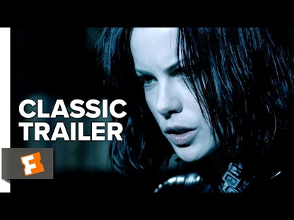 Bande-annonce en anglais d’Underworld (2003), Kate Beckinsale et Scott Speedman ; Rotten Tomatoes Classic Trailers.