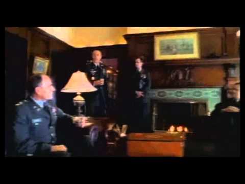Ignition (2002) — bande-annonce, archive TheActionmaster. Bill Pullman, Lena Olin et Colm Feore confirmés par la source ; la piste audio peut dépendre des réglages YouTube.