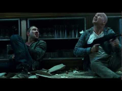 A Good Day to Die Hard / Belle journée pour mourir (2013), Bruce Willis, John et Jack McClane à Moscou — bande-annonce officielle 20th Century Studios (1 min 36).