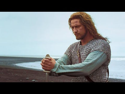 Beowulf & Grendel (2005), Sturla Gunnarsson, Gerard Butler et Stellan Skarsgård — bande-annonce originale anglaise, Unseen Trailers.